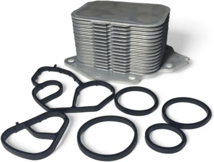 Radiateur d'huile avec Joints pour C2 C3 C4 C5 C-Elysse DS3 DS4 DS5 Jumpy Xsara Berlingo Scudo 107 206 207 208 307 308 407 508 1007 2008 Expert Partner 1.4 1.6 HDI 1103K2 1103N9 1145941