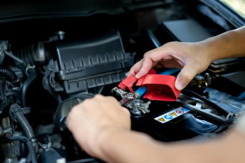 Exide EK800 - Batterie Voiture AGM - 12 V 80Ah 800A - Compatible Start and Stop