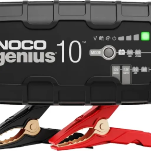 Avis NOCO GENIUS10 : le chargeur de batterie 10A polyvalent pour garage et véhicules saisonniers