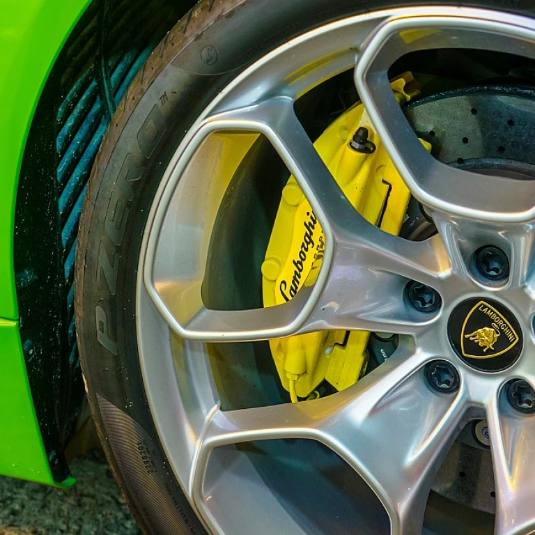 Ajoutez une touche de style avec les autocollants Peugeot sport