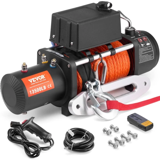 Treuil Électrique 6123 kg 12 V CC Corde Synthétique Φ1,0 x 2438,4 cm Guide-câble, Télécommande Sans Fil et Filaire, Étanche IP55, pour Remorquage SUV Tout-terrain, Jeep, Camion, Remorque, Bateau Corde Synthétique 13500lbs