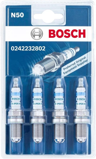 Bosch Super 4 0242232802 (N50), Jeu de 4 Bougies d'Allumage pour un Démarrage Fiable et une Longue Durée de Vie des Moteurs à Essence - avec une Conception Robuste Blister - lot de 4 pièces