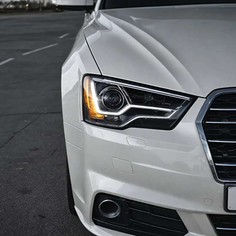 Tout savoir sur le clignotant avant pour votre Audi