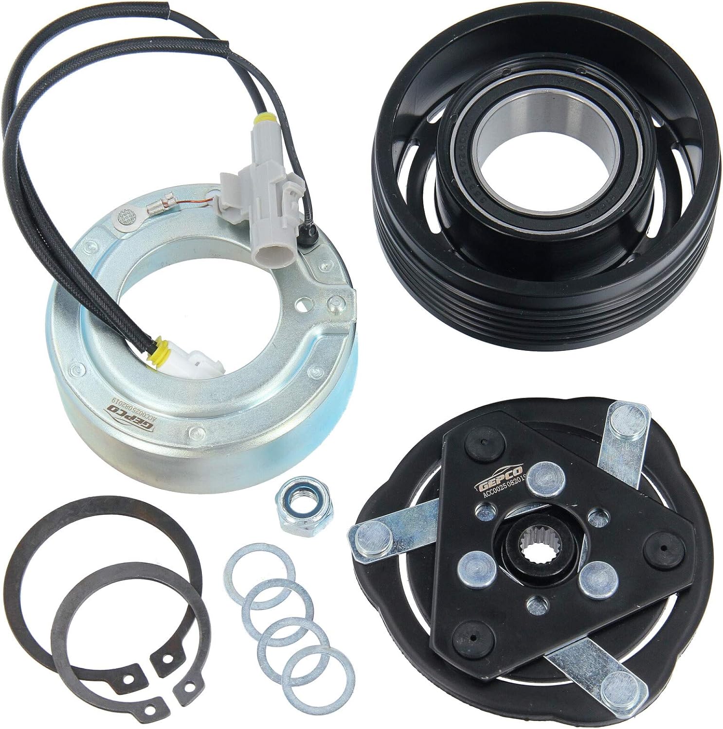 Compresseur de climatisation avec embrayage magnétique, poulie, bobine magnétique.