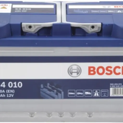 Test Bosch S4 010 Batterie Auto : ça fait le job pour les véhicules sans Start/Stop