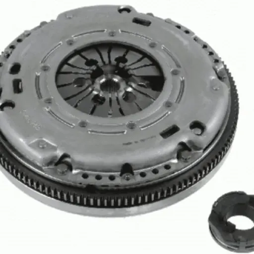 Test SACHS 3000 951 790 : le kit d’embrayage ZMS qui fait le job pour Polo, Golf, Ibiza & co