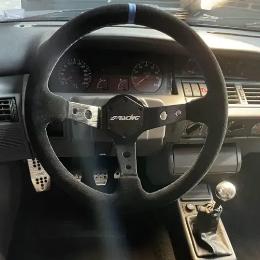 Test Simoni Racing Shakedown 350mm : un volant sport correct qui change bien les sensations