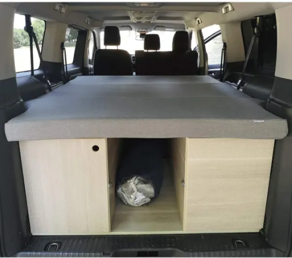 Matelas Pliable avec Campeur en Viscoélastique pour Citroën SpaceTourer, Peugeot Traveller, Toyota Proace Verso et Opel Zafira Live Camping-Car