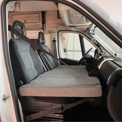 Test Lit de Cabine K´Foam Store pour Ducato/Jumper/Boxer : un vrai couchage d’appoint, pas un gadget