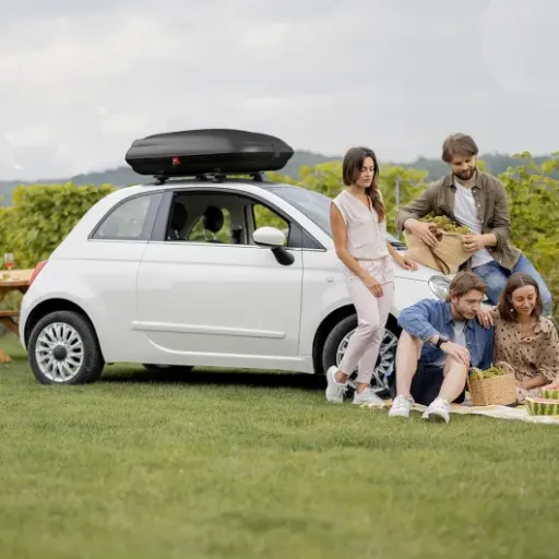 Test COSTWAY Coffre de Toit 250L : un coffre rigide simple qui fait le job pour les week-ends