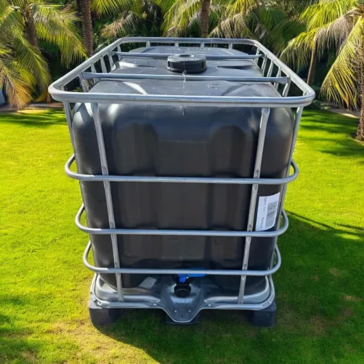 Cuve Citerne Récupérateur d’Eau de Pluie 600L - Poche Plastique Noire Neuve - Récupération d’Eau Anti-UV - Format Compact Passe par Une Porte de 80 cm !