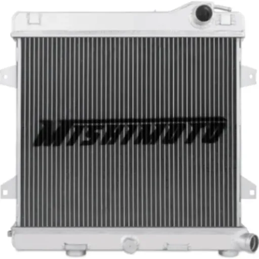 Test Mishimoto MMRAD-E30-82 : le radiateur alu qui fait le taf sur E30 M3, mais attention au modèle